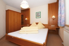 doppelbett_wohnung_d